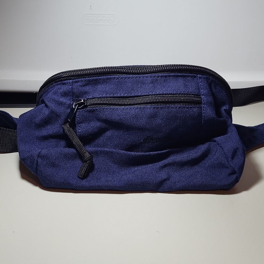 Stylish Navy Blue Crossbody Bag